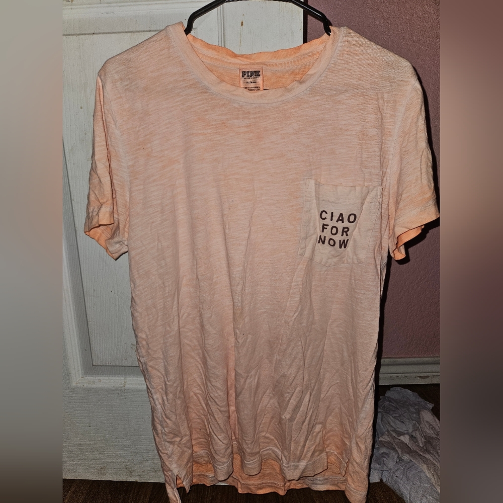 Pink tshirt